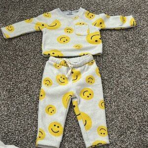 Smiley face matching sweatshirt and pants